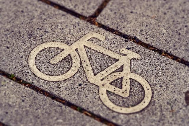 Dopravní dostupnost a lokalita: Jak se k nám dostanete a co můžete v okolí navštívit