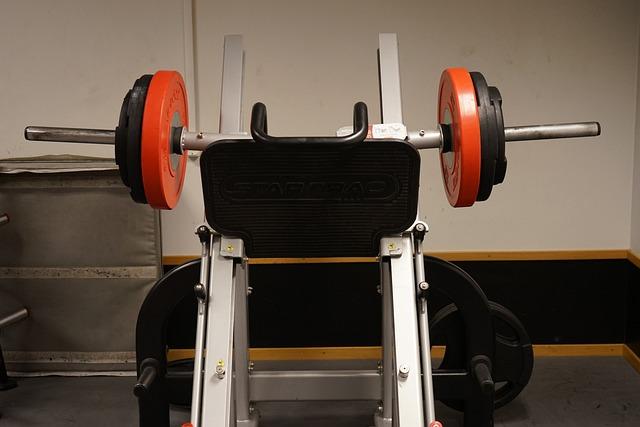 Úvod do leg press cviku a jeho přínos pro nohy