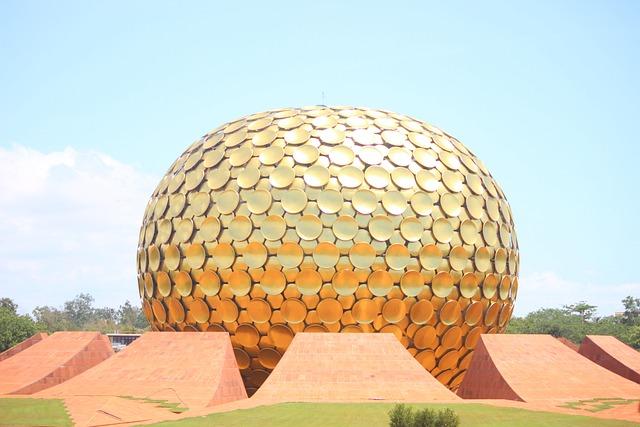 Tradice a spiritualita: Jogové centra v Auroville